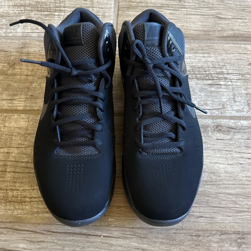 Nike Men's air visi pro 6